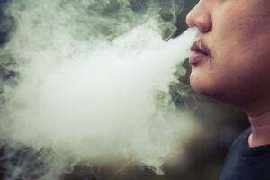 注油式電子煙是什麼？新手入門指南｜優缺點、挑選方法與使用技巧一次看懂